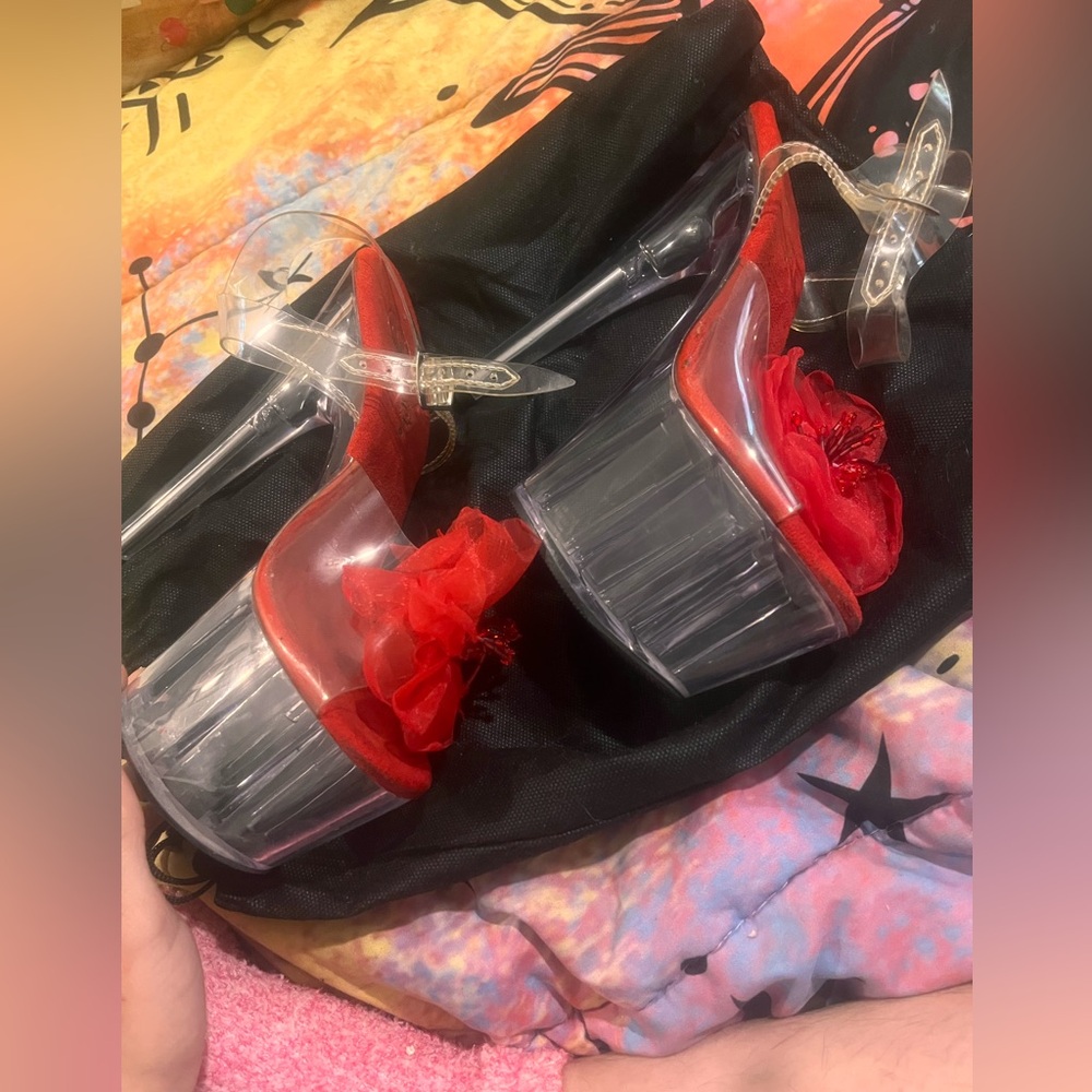 Never worn pleasers heels dancing heels